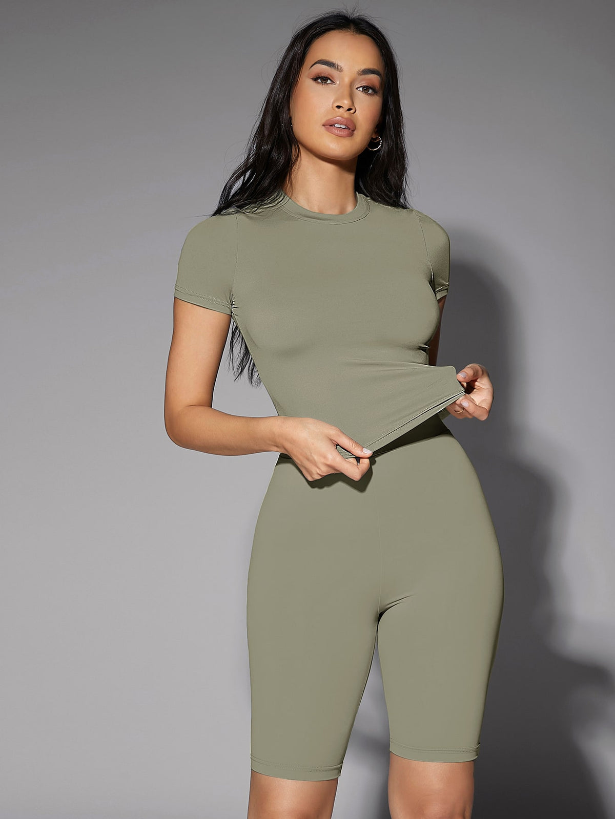 BAE Solid Fitted Tee