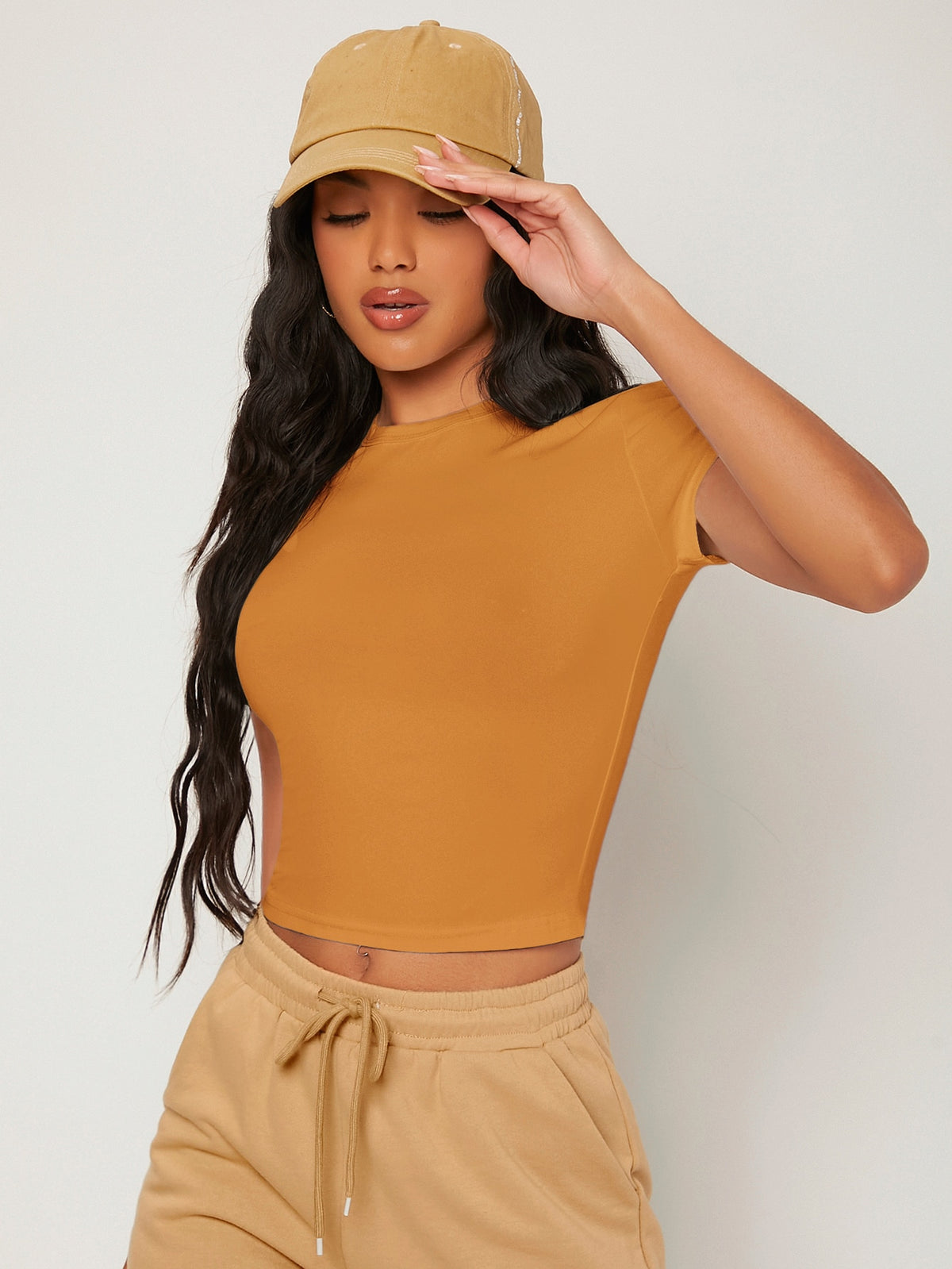 BASICS Solid Form Fitted Tee