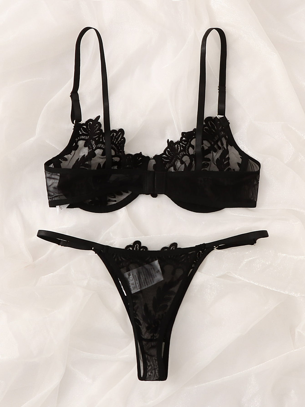 Floral Lace Underwire Lingerie Set