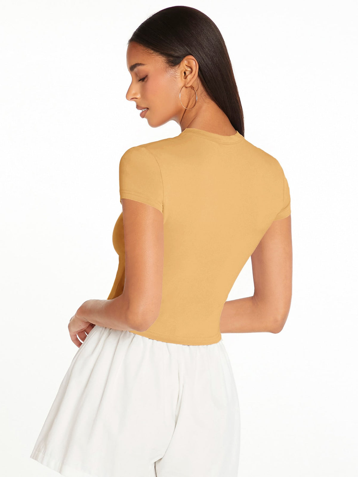 BASICS Solid Form Fitted Tee