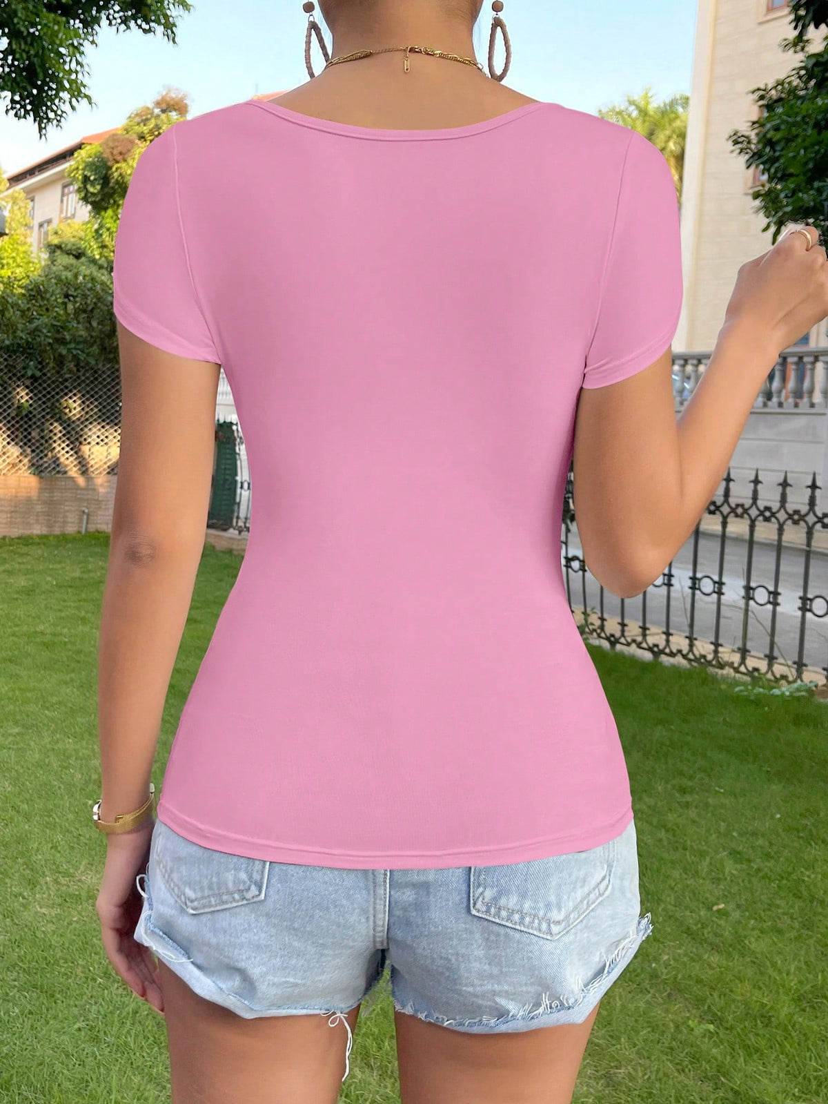 Essnce Solid Square Neck Tee