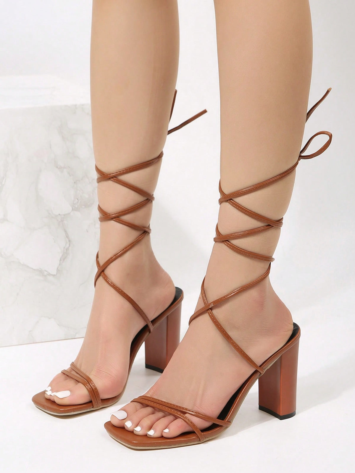 New Arrival Women's Chunky High Heel Casual Sandals