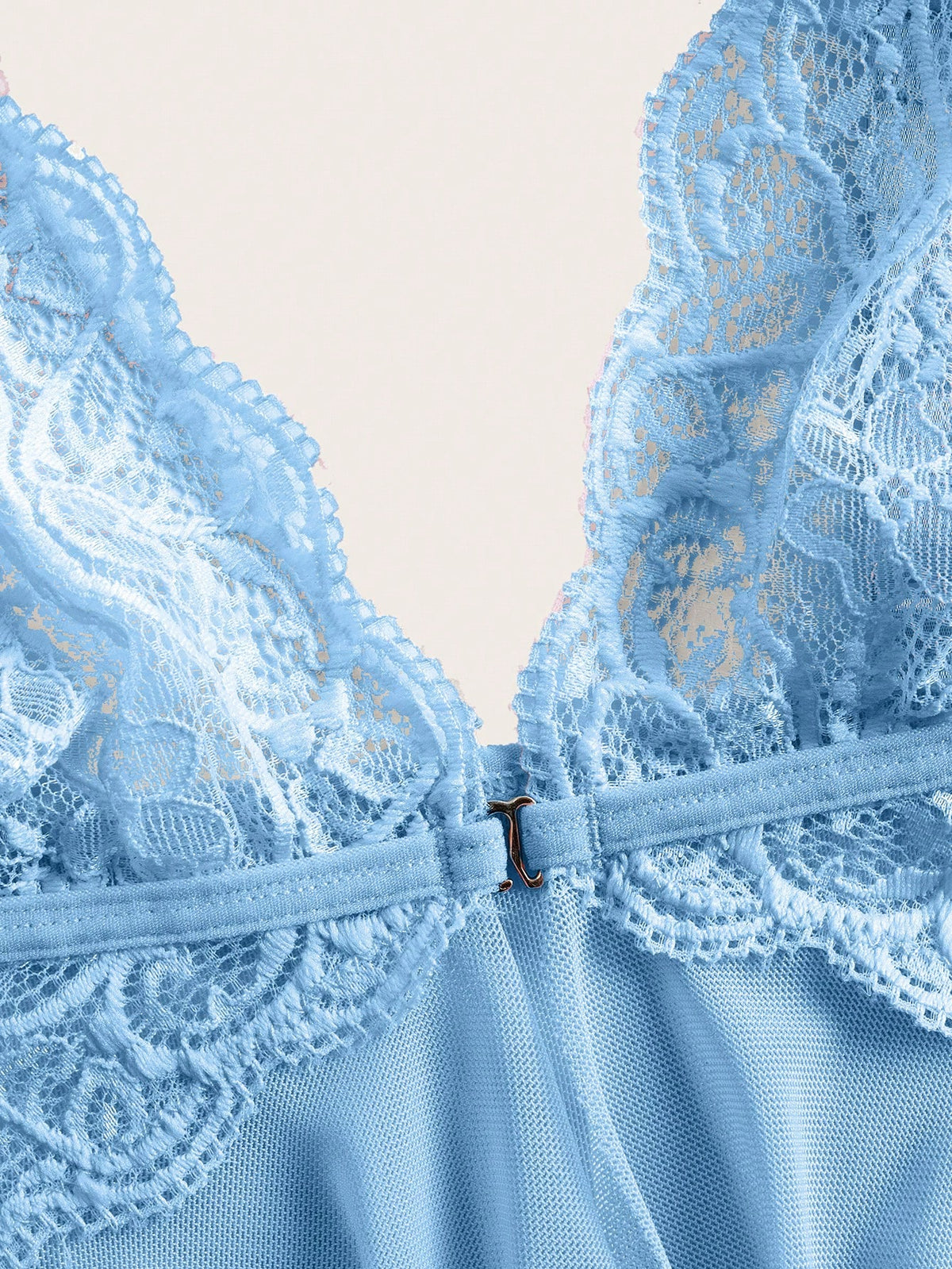 Kawaii Contrast Lace Asymmetrical Hem Slips With Thong
